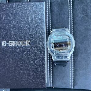 G-SHOCK DW-5600SKC-1JF