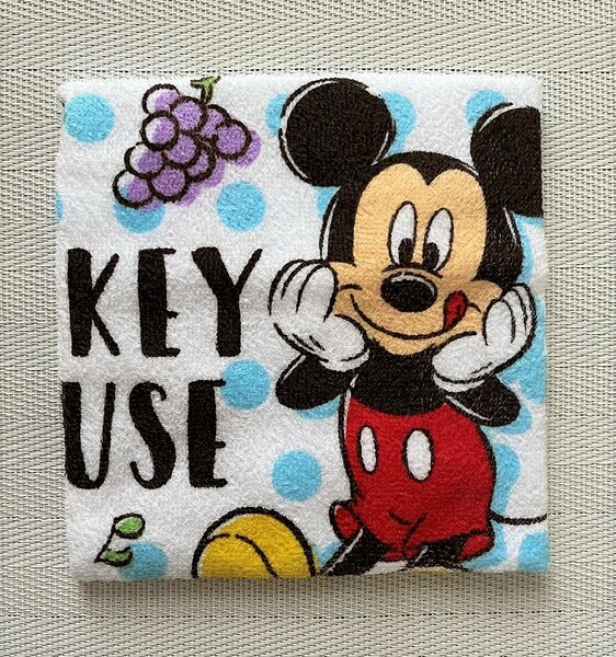 ☆【ミッキーマウス】Disney 第一生命 ハンドタオル サイズ35×35 ドット フルーツ 希少 レア☆