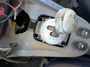 # Peugeot 1007 shift box used parts taking equipped shift panel shift unit automatic mission #