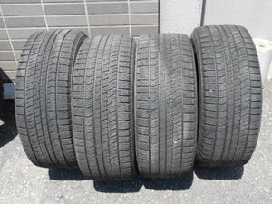 【溝有】ブリザックVRX2　235/55R18　4本