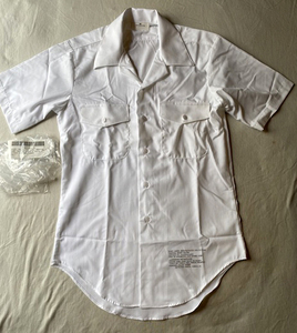 S 即決、新品未使用、☆US NAVY Tropical Shirt、 white 米軍、MADE IN USA 横須賀より