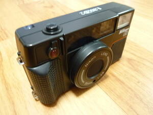 【即決】Nikon ニコン L35AD2 カメラ LENS 35mm 1:2.8 フィルム