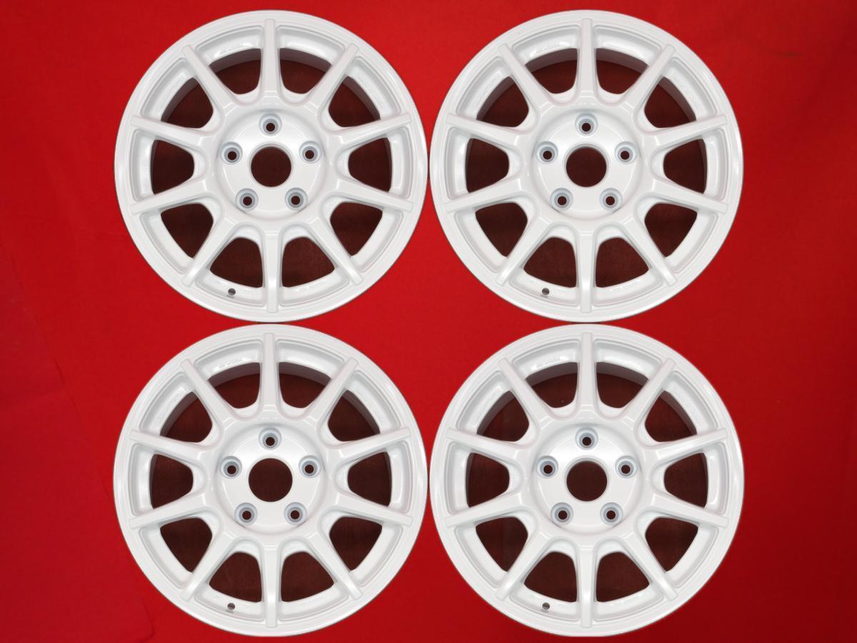 M.C.Oの値段と価格推移は?|2件の売買データからM.C.Oの価値がわかる