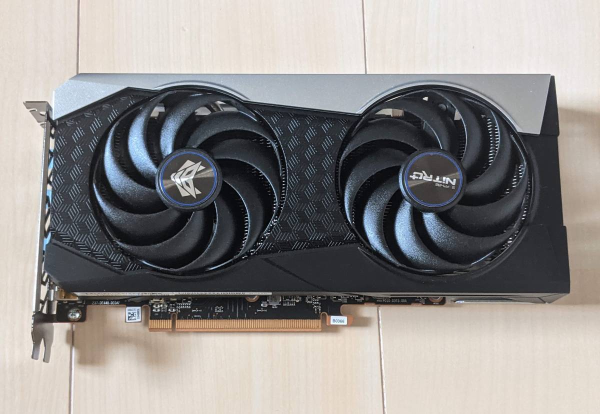 Sapphire NITRO+ Radeon RX 6600 XT GAMING OC 8G 【中古美品】【保証