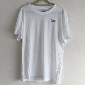 新品未使用 S 定価2959円 Reebok ワンポイントロゴtシャツ 白 ホワイトリーボック FP9182 ノームコア 半袖tシャツ