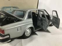 ボルボ　Politoys VOLVO 164 E ミニカー　シルバー　箱付　イタリア製　_画像8