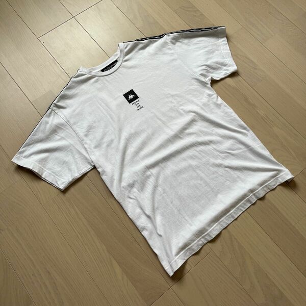 kappa カッパ センターロゴ　プリントロゴ　ロゴテープ　半袖Tシャツ　ホワイト　Mサイズ 送料無料