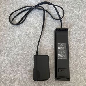 au 急速充電対応卓上ホルダACアダプタ一体型