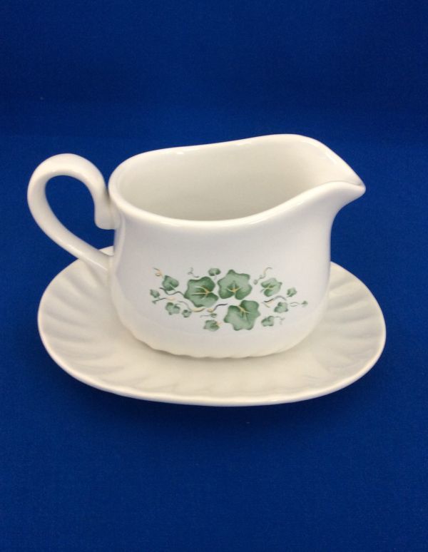 2023年最新】ヤフオク! -グレイビーボート(食器)の中古品・新品・未