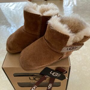 ベビー　UGG ムートンブーツ