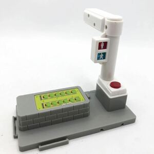 2008年製　TOMY(トミー) トミカタウン 信号機 廃盤品 希少 昭和レトロ　レア　入手困難　当時物