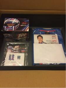  limitation 100 * Takuma Sato Indy car series three war 100 war memory special set 1/2 helmet, actual use glove cut piece entering plate other *