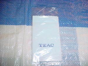 TEAC. Cross 