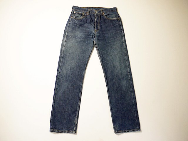 ヤフオク! -「フィリピン」(リーバイス) (ジーンズ)の落札相場・落札価格