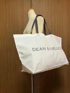 DEAN&DELUCA ディーンアンドデルーカ コンパクトになるバッグ/かばん 大きいサイズ オフ白/グレー 未使用品 保管品