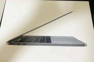 MacBook Pro スペースグレイ 2019 13インチ