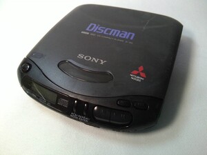 SONY ソニー Discman ポータブルCDプレーヤー D-145 MITSUBISHI MOTORS ロゴ★ジャンク