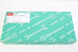 ☆002☆ 【未使用】 KTC 12.7sq. ソケットレンチセット TB413