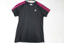 adidas climalite/アディダス/半袖Tシャツ/吸汗速乾/ピンクラインテープ貼付け縫い/身頃脇メッシュ切替/黒/ブラック/Mサイズ(7/24R)_画像1