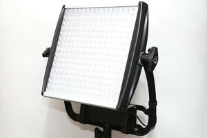 Litepanels Astra 6X バイカラー 定常光 LEDライト 照明 スタジオ 写真撮影 中古