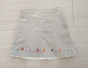 ミキハウス　キュートな刺繍装飾　スカート　サイズ110