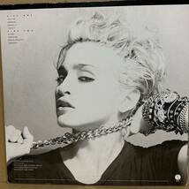 【LP】 MADONNA / BURNING UP ， HOLIDAY ， LUCKY STAR ， BORDERLINE ， EVERYBODY 他　※ 歌詞カードなし_画像2