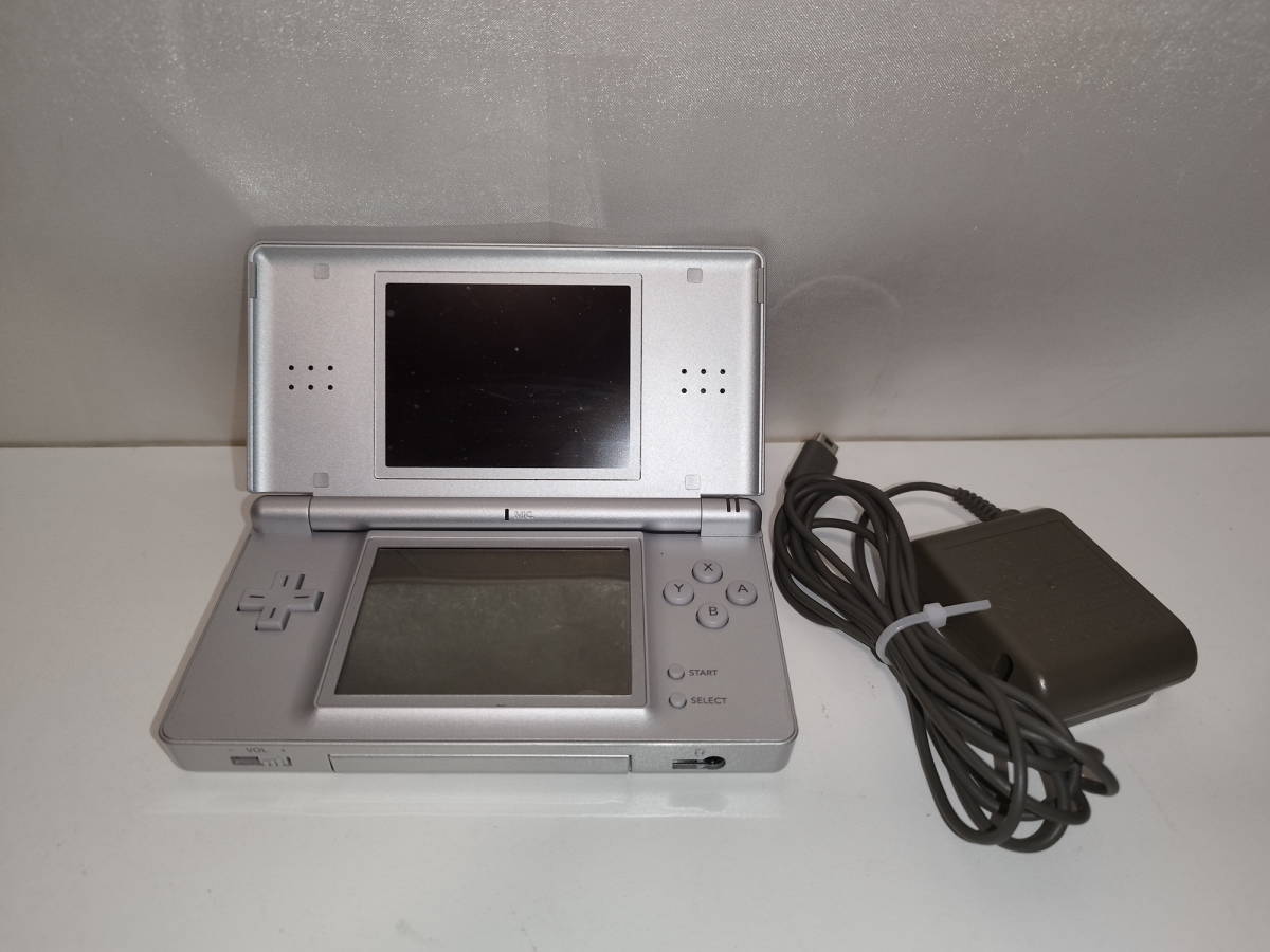 ヤフオク! -「ニンテンドーds lite グロス シルバー」の落札相場・落札価格