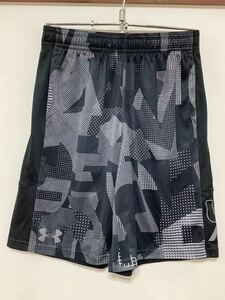 Q-1034 UNDER ARMOUR Under Armor total pattern mesh shorts Kids YLG heat gear Roo z dry speed .