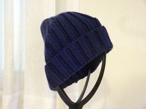 （G.U.）ジーユー 男女兼用　編み込みハット　ニット帽　紺色　サイズ５６cm〜５８cm　キャップ　帽子　キッズ