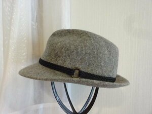 ⊥韓国製⊥メンズ　灰色　中折れハット　スタイルキャップ　サイズ５７cm〜５９cm　キャップ　帽子　ウール