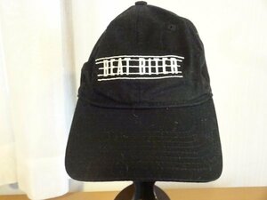 ・BEAT BITER・男女兼用　黒色帽子　アウトドアキャップ　サイズ５６cm〜５９cm　キャップ　帽子　MARLBORD