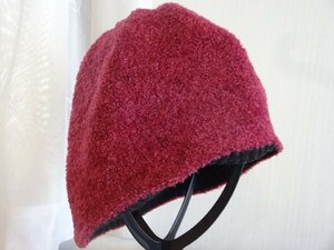 ↑リバーシブルキャップ↑レディース・メンズ　黒色＆ピンク色　スタイルハット ニット帽　サイズ５６cm〜５９cm　キャップ　帽子