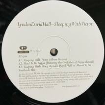 【UKオリジナル】Lynden David Hall / Sleeping With Victor / Used To Be Perfect ft. the Godfather of Noyze Rahzel_画像3