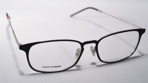 眼鏡フレームの値段と価格推移は？｜606件の売買情報を集計した眼鏡 