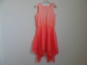 (53773)H&M Kids девочка One-piece платье salmon розовый серия 8-9Y 134 USED