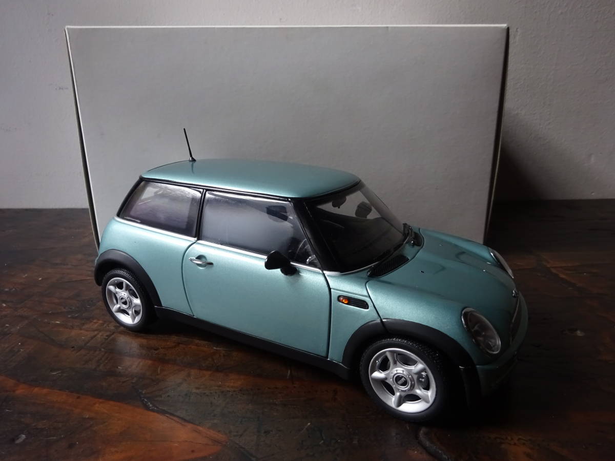 Yahoo!オークション -「mini cooper 1 18」(京商) (自動車)の落札相場