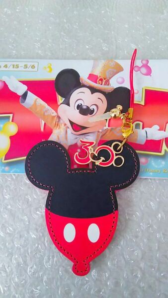 新品　未使用　ディズニーランド　TDL オーダー　レザー　スマホ ストラップ　ハピネス　バルーン　３０周年　ミッキー　ＭＩＣＫＥＹ