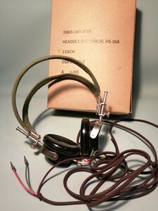 ヘッドセット　1990年代　アメリカ　未使用在庫品　HS-16A　DSA8-18513 紙箱入り　無線　通信　飛行機　航空機　R25f5　