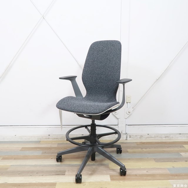 本店激安 - 展示品・2021年製 Steelcase シリーズ・ワン 肘なし
