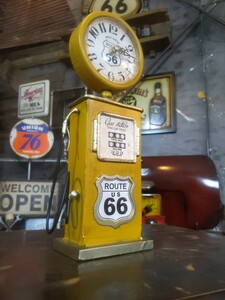 Art hand Auction Produits américains Pompe à essence Horloge de table et tirelire Produits de garage② #Banque d'argent #Épargne de pièces de 500 yens #Route 66 #Type de pompe à essence #ROUTE66 #GULF, Articles faits à la main, intérieur, marchandises diverses, autres