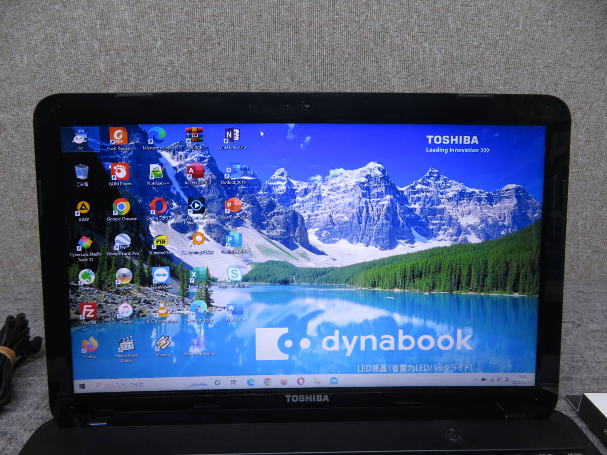 秒速起Core i7 8CPU / 8GB /『新品・爆速』SSD 512GB ◇東芝T552/58HBS