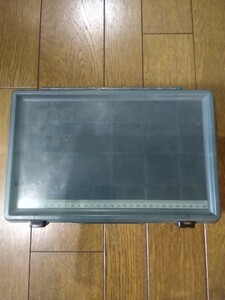 【中古品】メイホウ フローター用タックルボックス VS-F4050