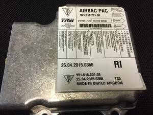 ポルシェ PORSCHE 99161820108 991 618 201 08 エアバッグ コンピューター ECU 修理します。保証付き。 エアーバック AB14074