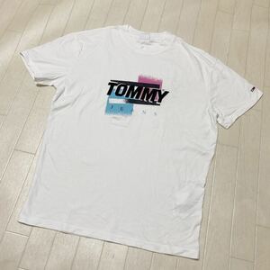 3592☆ TOMMY JEANS トミー ジーンズ トップス 半袖Tシャツ クルーネックTシャツ メンズ S ホワイト プリント