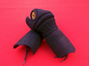  free shipping [. black ] arm guard kote . hand L size west Japan . tool 