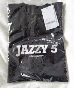 新品未使用　UE-230007　uniform experiment　FRAGMENT : JAZZY JAY / JAZZY 5 TEE (TYPE 2)　黒2