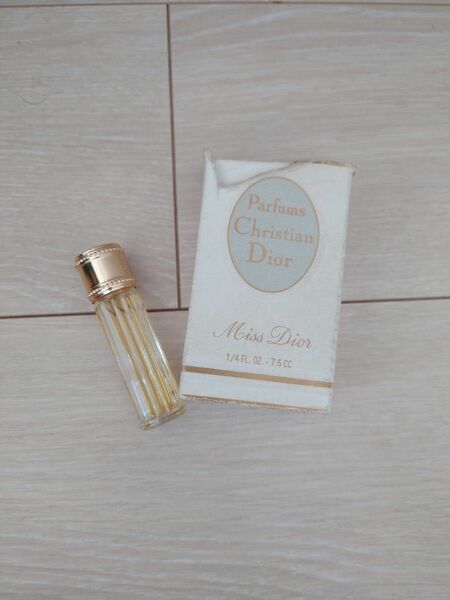 クリスチャンディオールパヒューム Christian Dior 香水