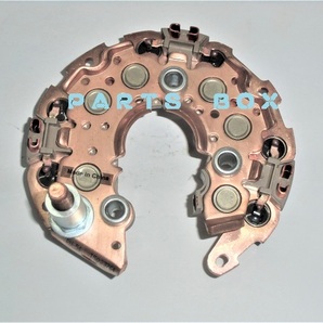 065-215 マセラティ クアトロポルテ デンソー オルタネーター ダイナモ レクチファイアー 社外 新品 263830 104210-1620