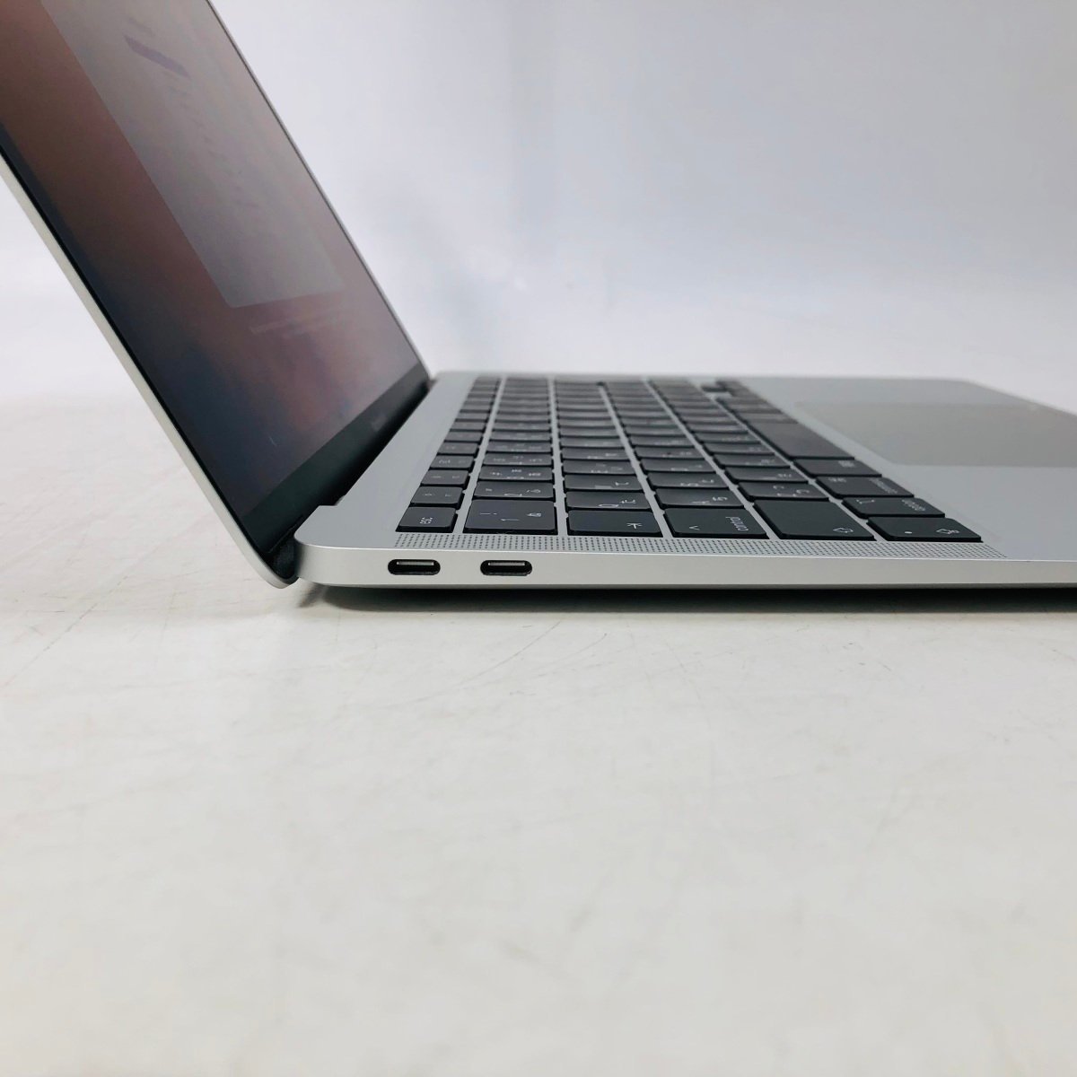 ジャンク MacBook Air Retina 13インチ (Late 2020) Apple M1 8コア
