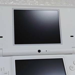 現状品 展示品+限定品 Nintendo DSi 逆転検事 PREMIUM EDITION TWL-S-GKWB32 任天堂 ニンテンドーDSi プレミアムエディションの画像5